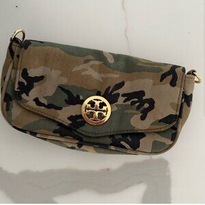 Tory Burch Camo Clutch / Wallet